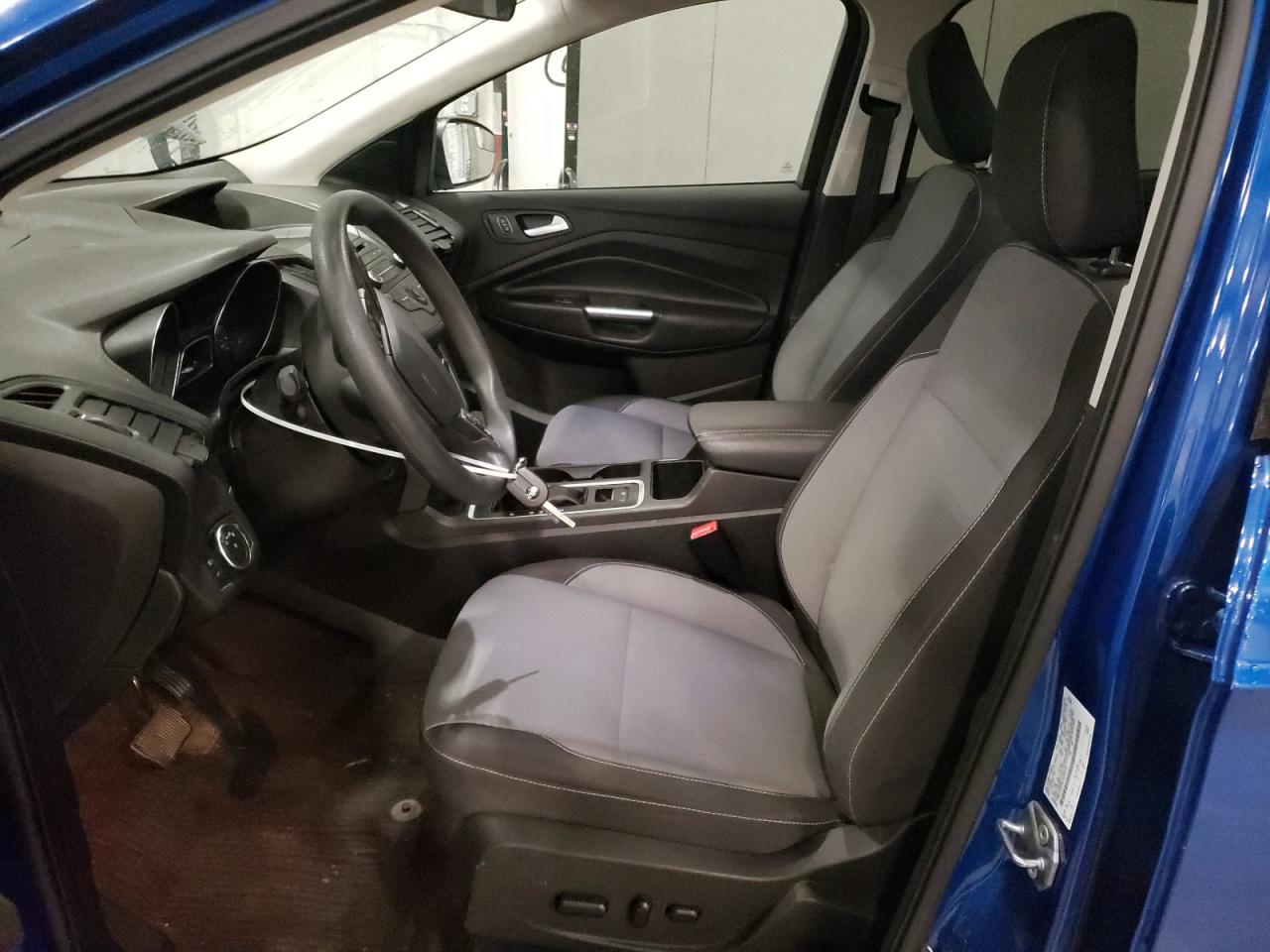 1FMCU9GD9JUD59741 2018 Ford Escape Se