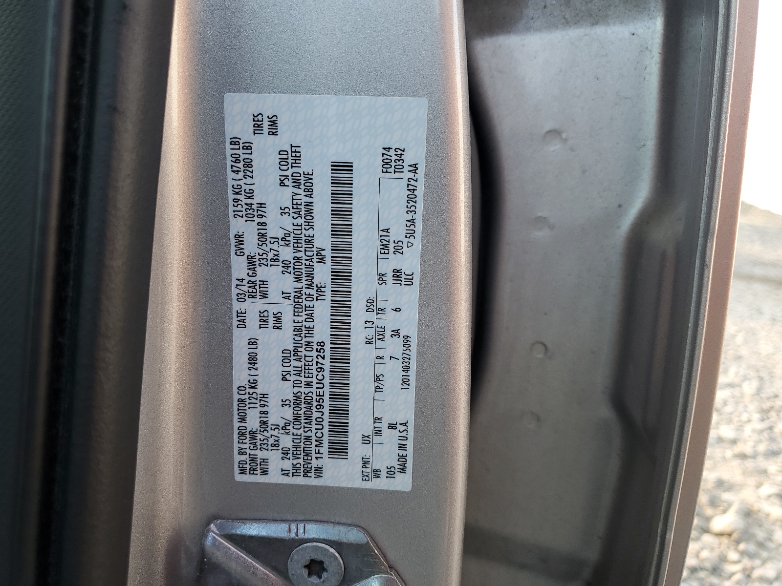 1FMCU0J95EUC97258 2014 Ford Escape Titanium