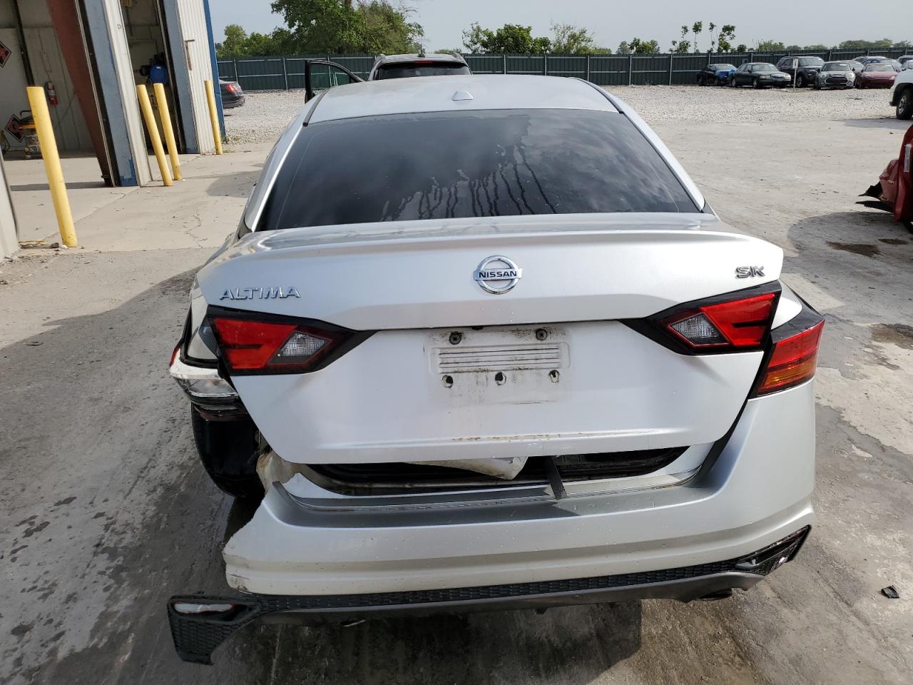 2019 Nissan Altima Sr VIN: 1N4BL4CV8KC126936 Lot: 64723844