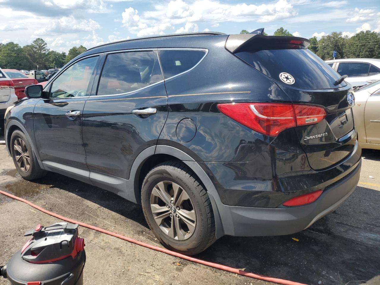 2013 Hyundai Santa Fe - Image 2