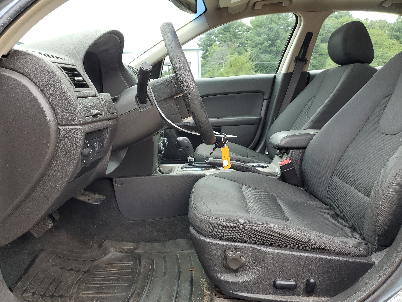 3FAHP0HA3CR159987 2012 Ford Fusion Se