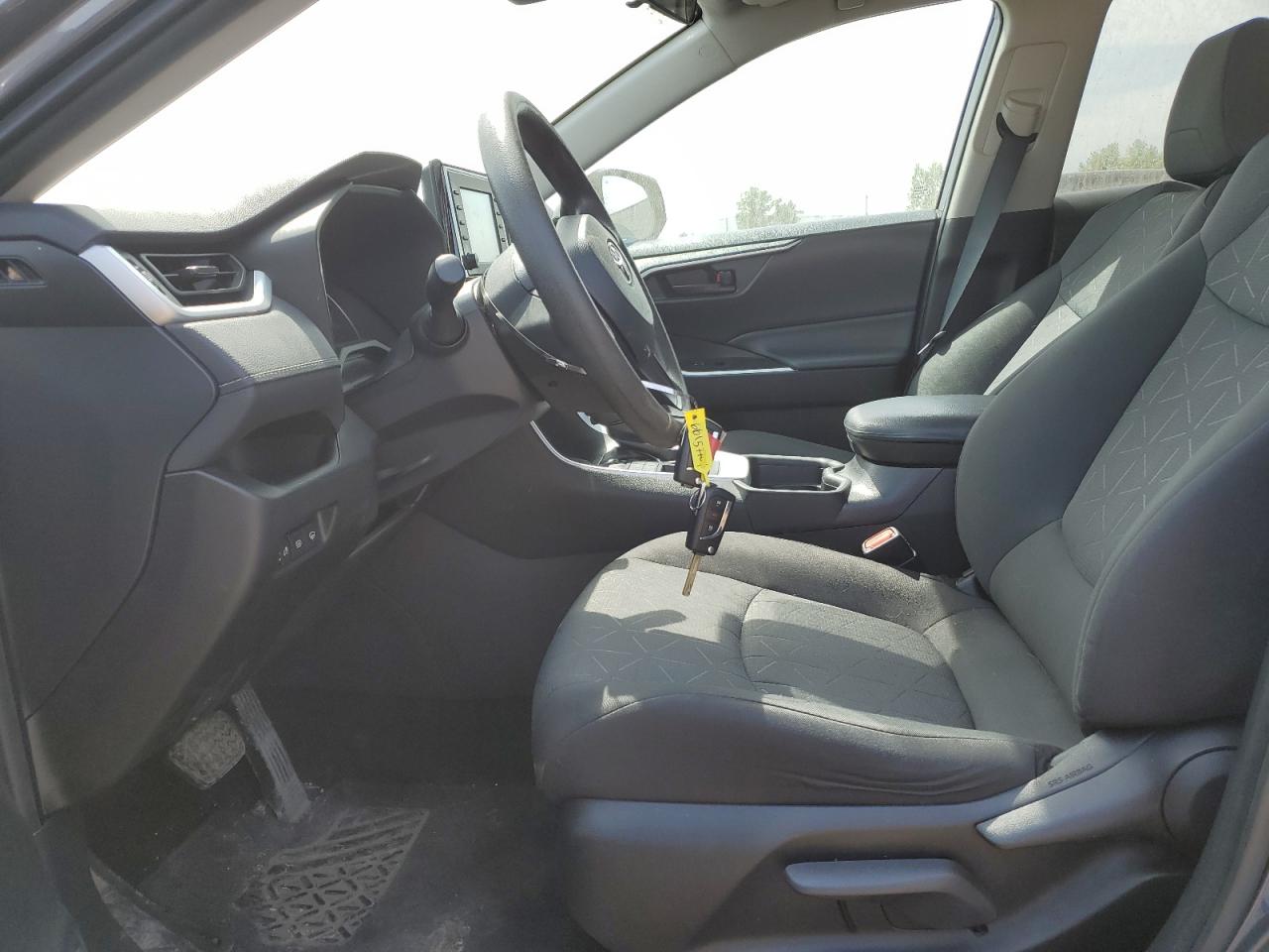 2021 Toyota Rav4 Le VIN: 2T3B1RFV3MC151804 Lot: 66157704