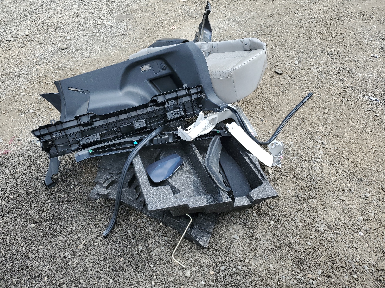 JF2SJAHC7FH532061 2015 Subaru Forester 2.5I Limited