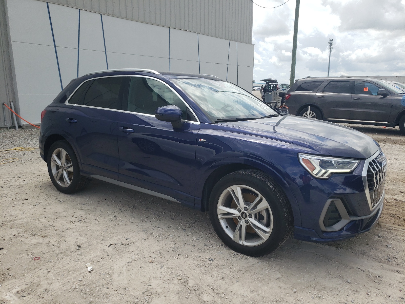 WA1EECF31N1028749 2022 Audi Q3 Premium Plus S Line 45