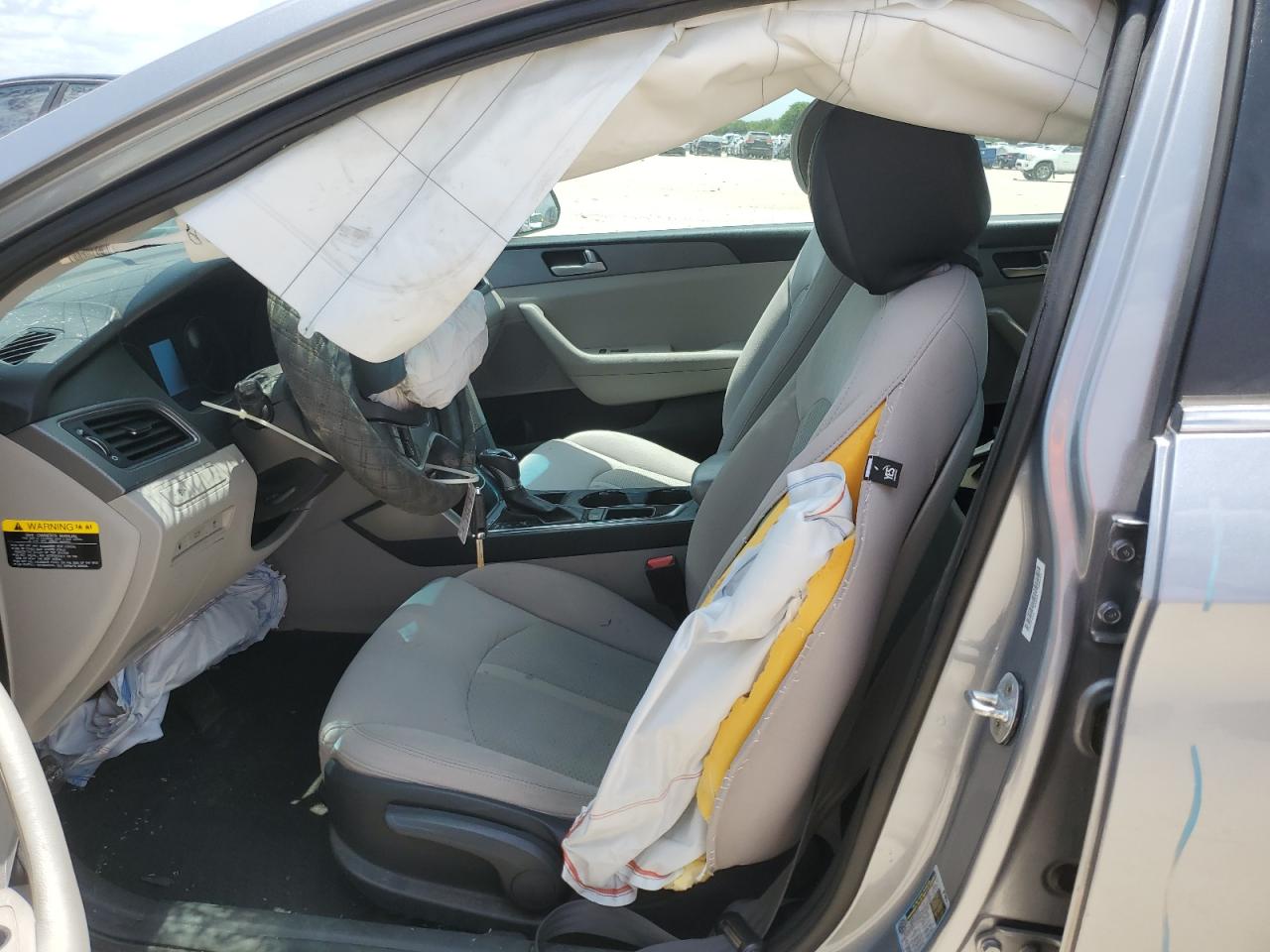 2017 Hyundai Sonata Se VIN: 5NPE24AF2HH519866 Lot: 65826204