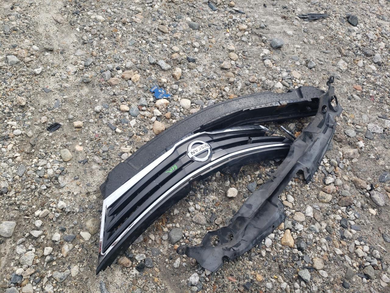 2012 Nissan Versa - Image 13