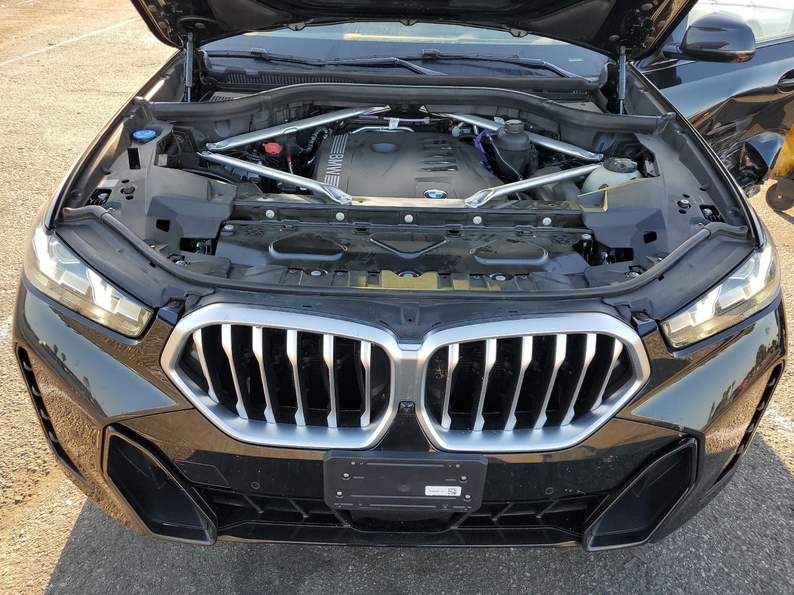 5UX33EX0XR9W08462 2024 BMW X6 xDrive40I