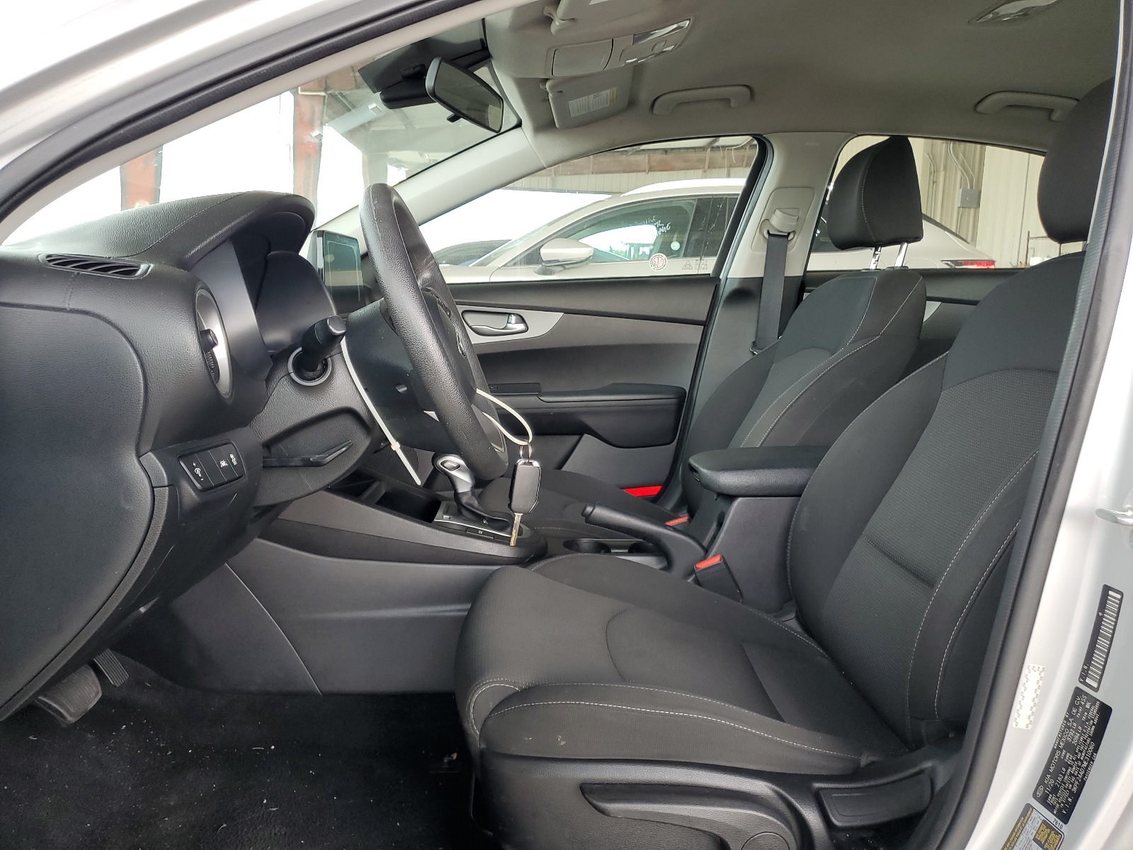 3KPF24AD7ME310060 2021 Kia Forte Fe