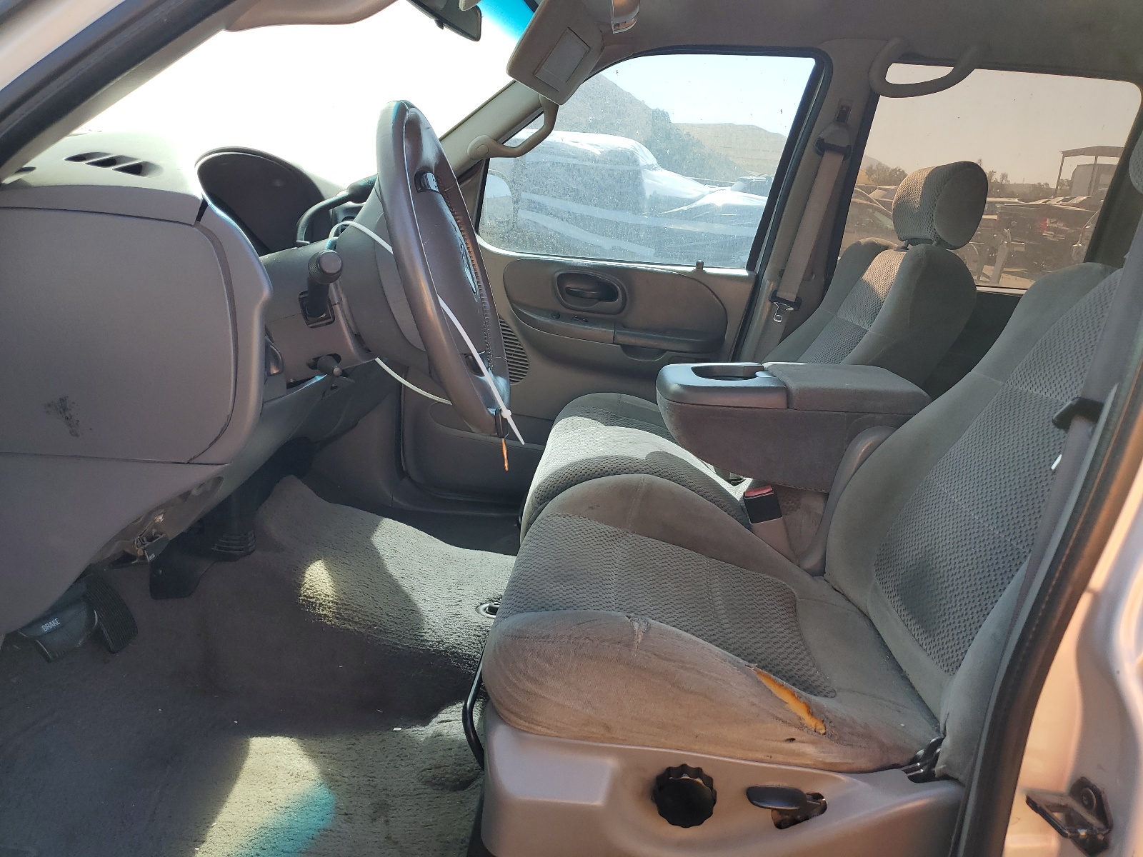 1FTRW07651KC12530 2001 Ford F150 Supercrew