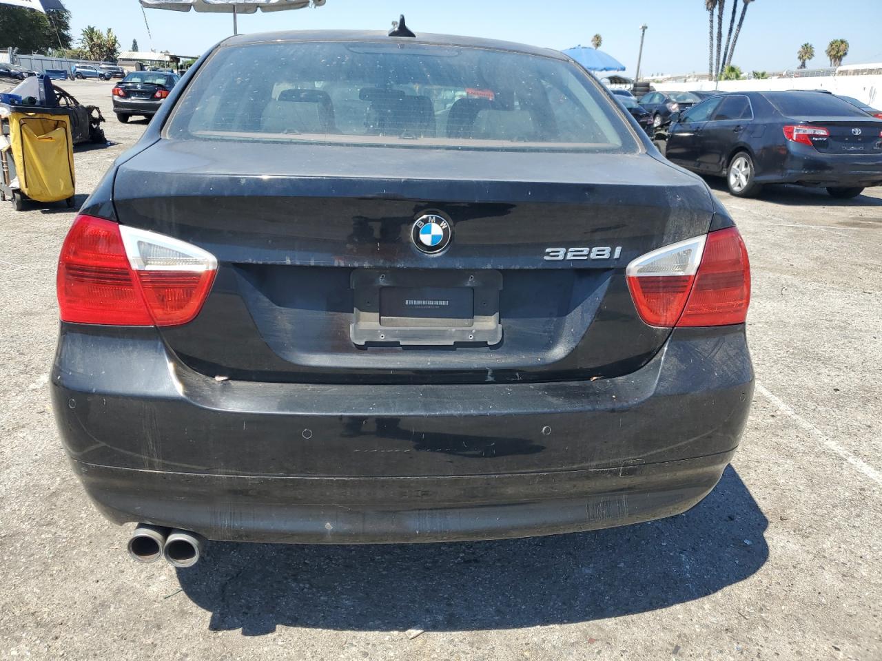 WBAVC53508FZ83396 2008 BMW 328 I Sulev