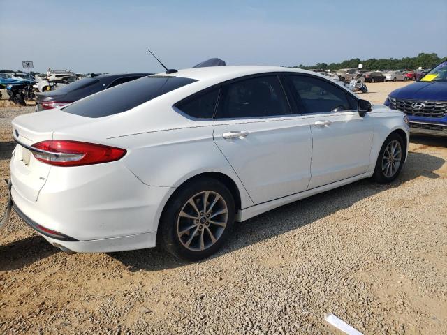  FORD FUSION 2017 White