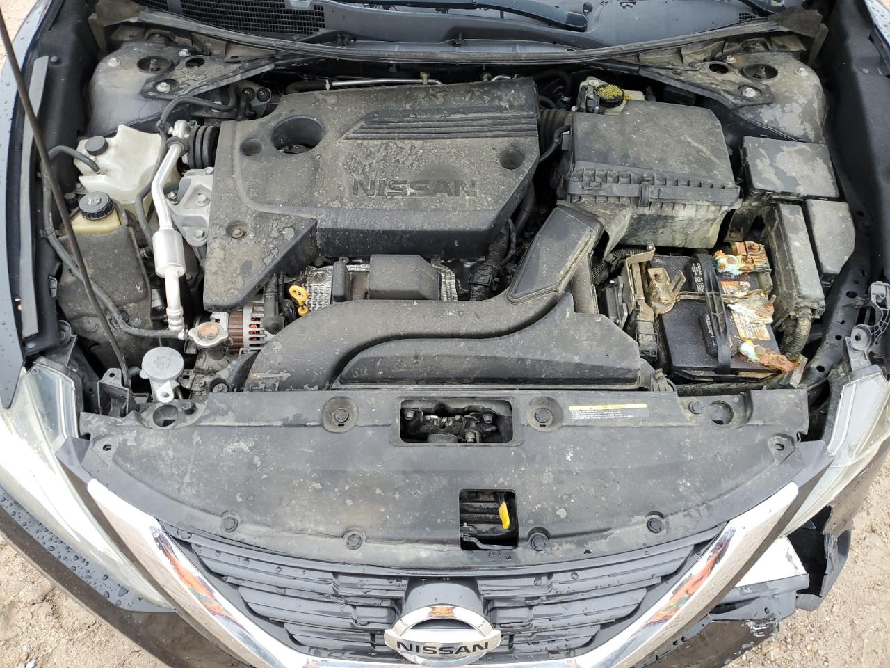 2017 Nissan Altima - Image 13