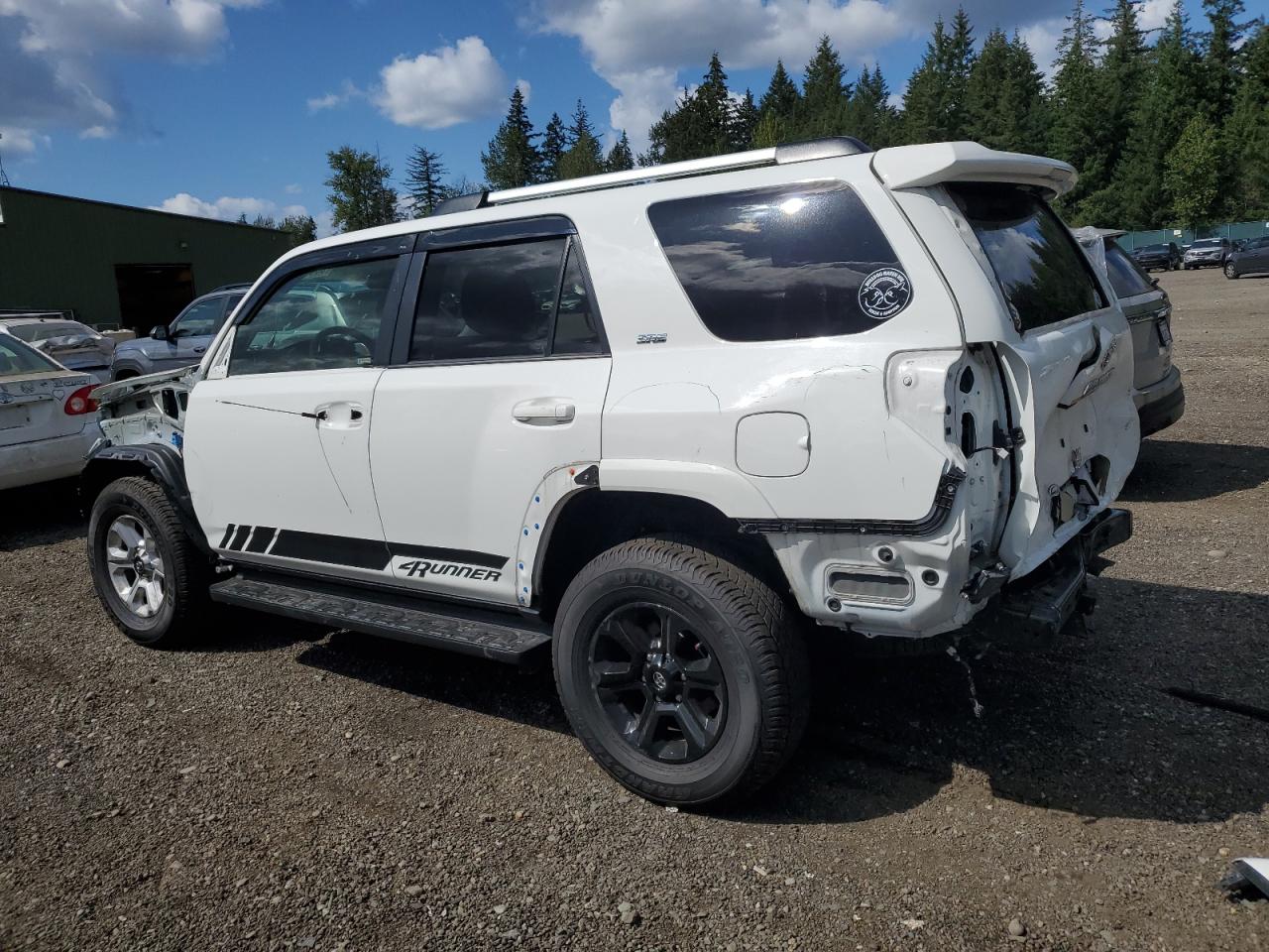 JTENU5JR2N6034106 Toyota 4Runner SR 2