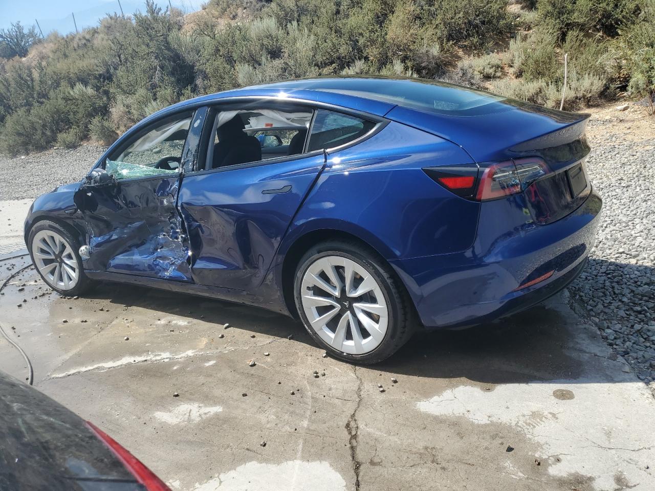 5YJ3E1EA6PF560378 2023 TESLA MODEL 3 - Image 2