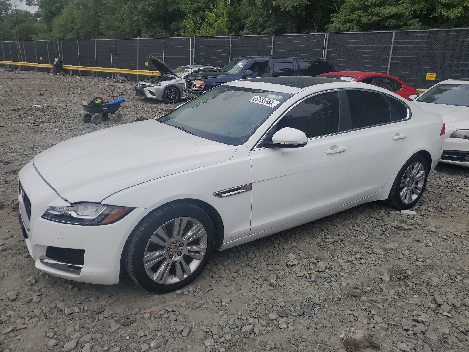 SAJBJ4BV5GCY23670 2016 Jaguar Xf Premium