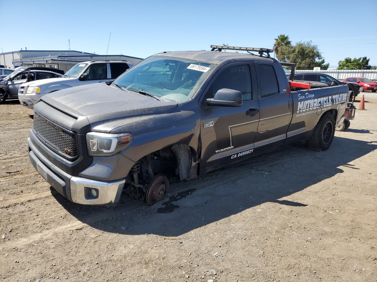 2014 Toyota Tundra - Image 1
