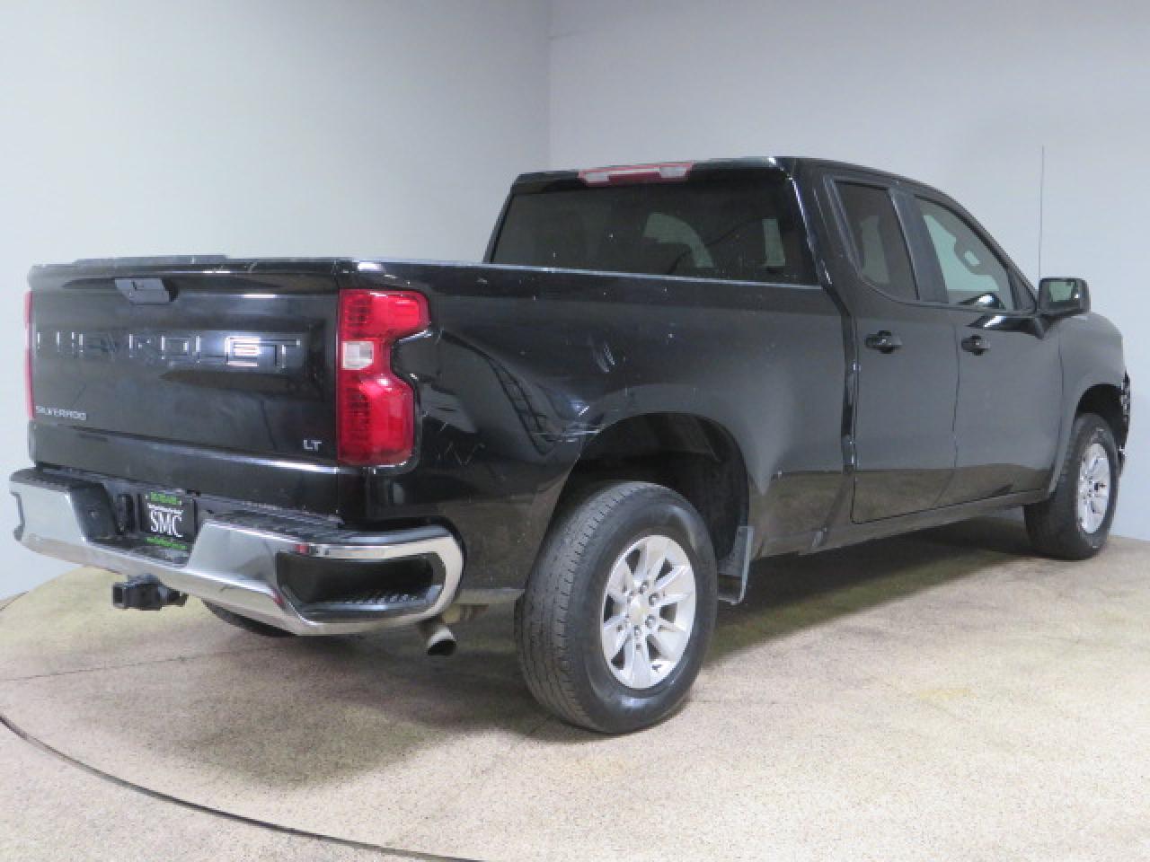 2019 Chevrolet Silverado - Image 3