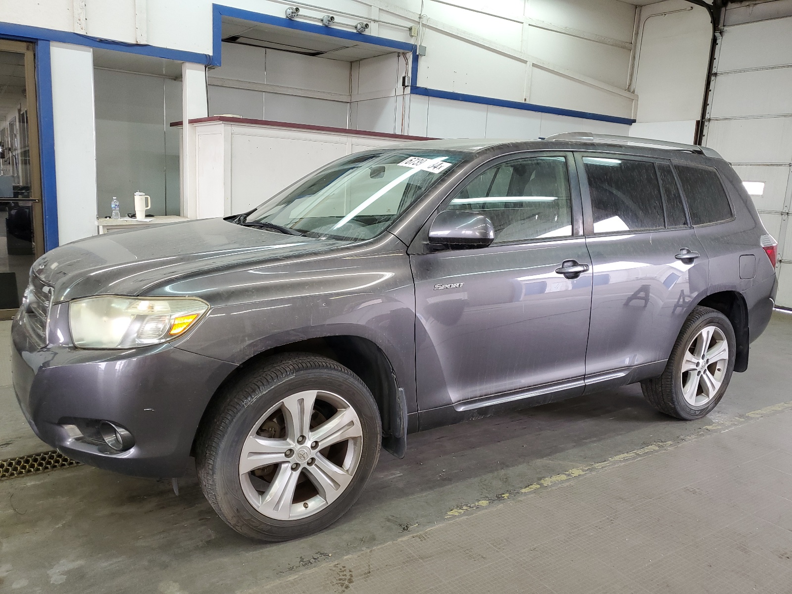 JTEES43AX82047334 2008 Toyota Highlander Sport