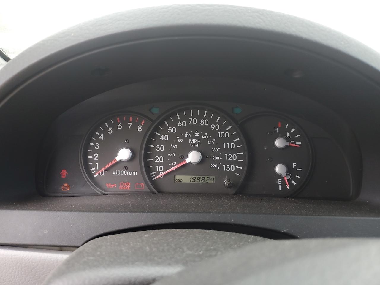 2004 Kia Sorento Ex VIN: KNDJC733645301147 Lot: 59878754