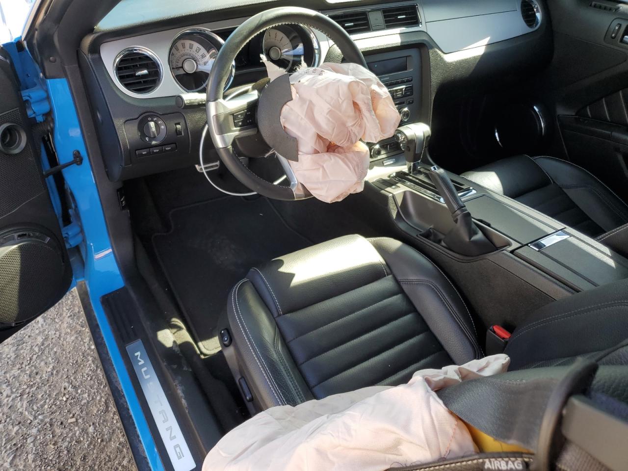 2012 Ford Mustang - Image 8