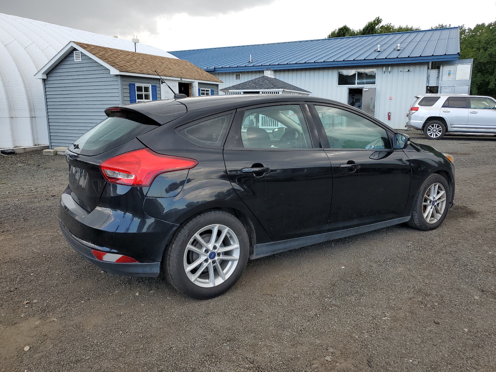 2016 Ford Focus Se vin: 1FADP3K22GL352217