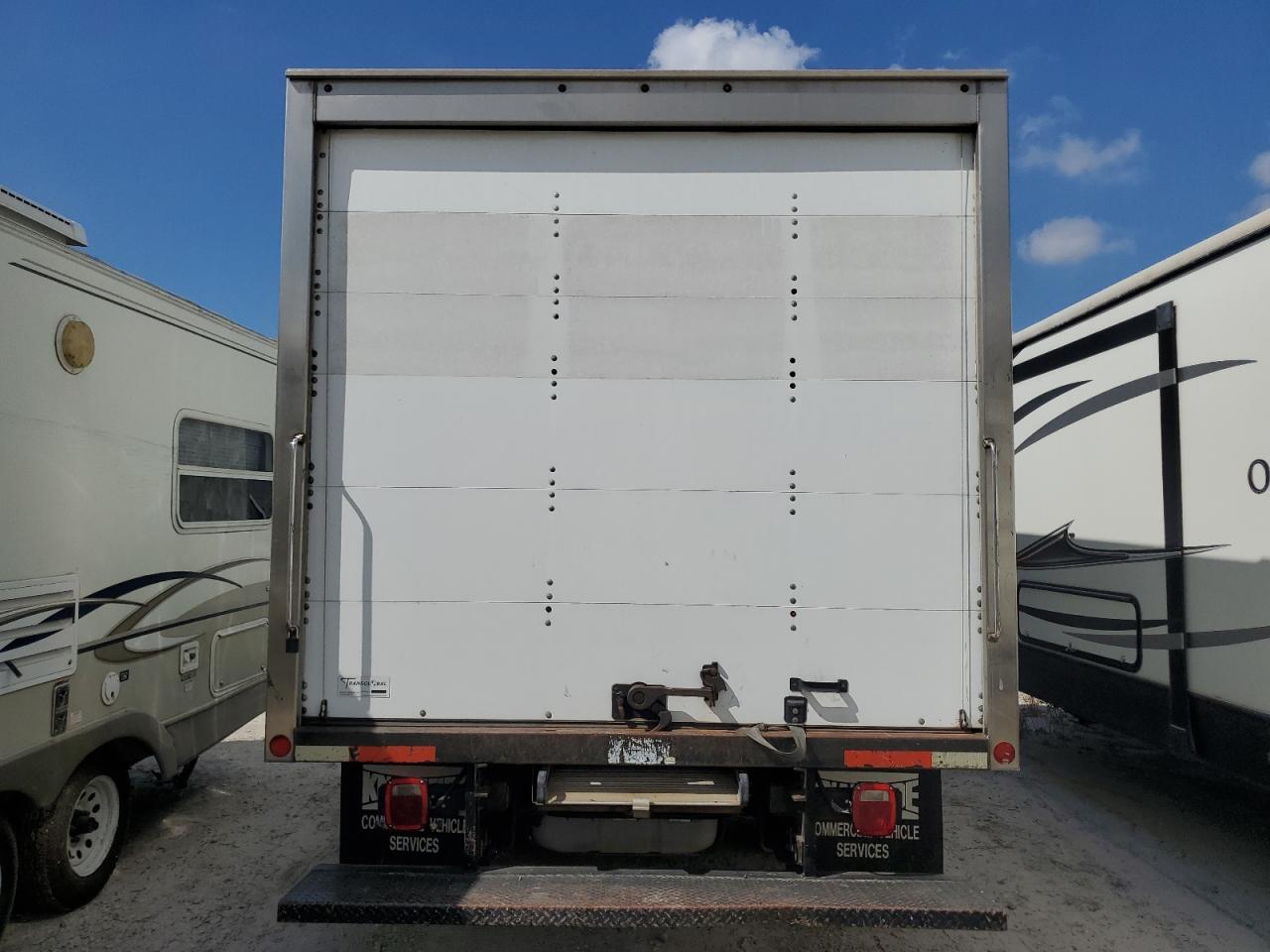 2011 Ford Econoline E450 Super Duty Cutaway Van VIN: 1FDXE4FS4BDA68339 Lot: 67671744