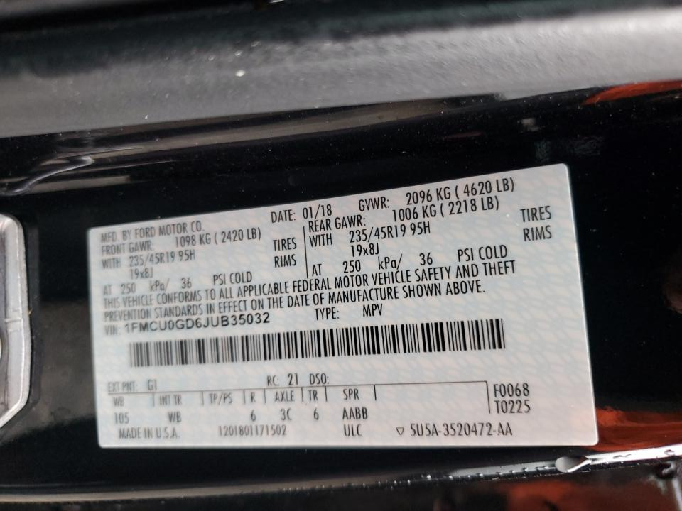 1FMCU0GD6JUB35032 2018 Ford Escape Se