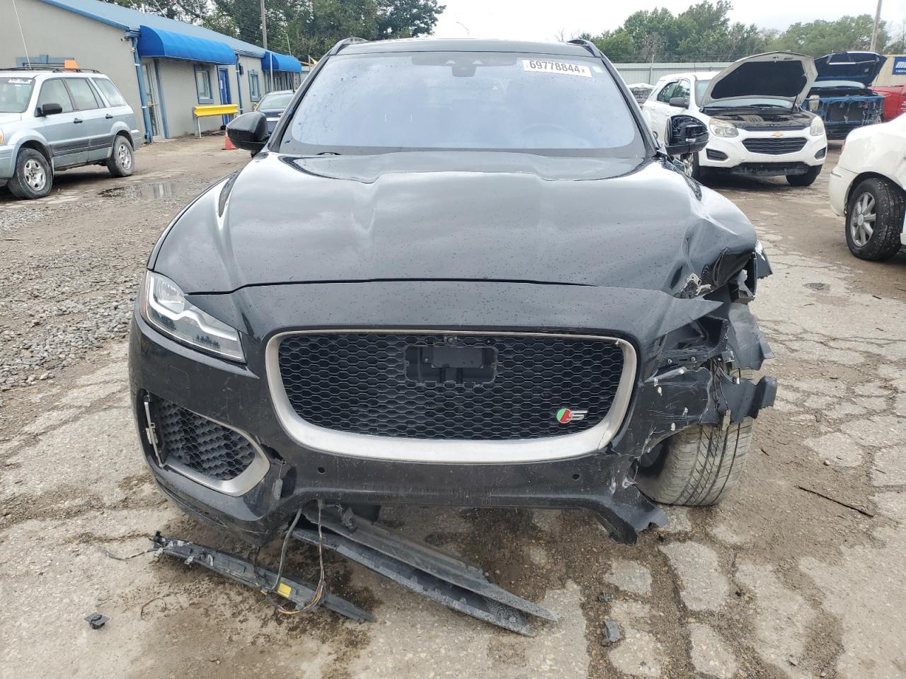 VIN SADCM2FV5JA329809 2018 JAGUAR F-PACE no.5