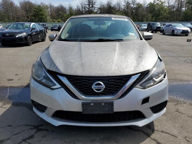Sedans NISSAN SENTRA 2016 Srebrny