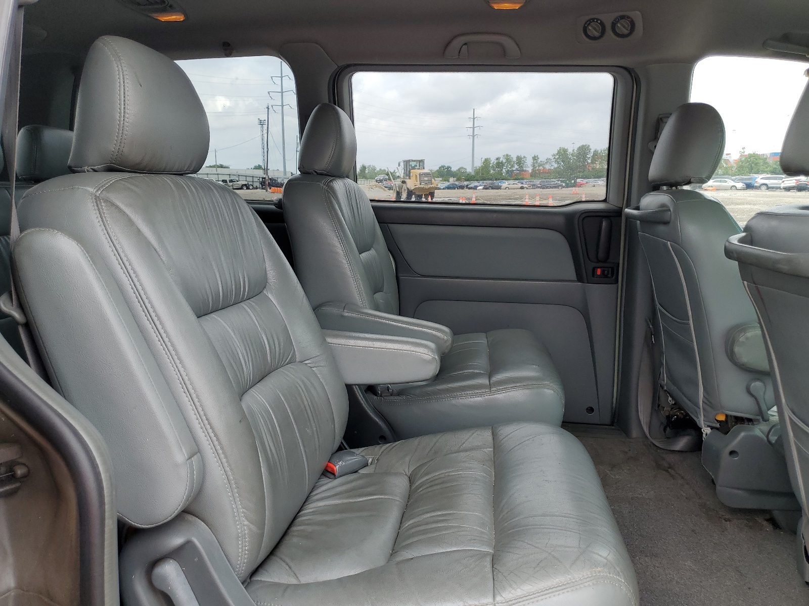 5FNRL18682B003388 2002 Honda Odyssey Ex