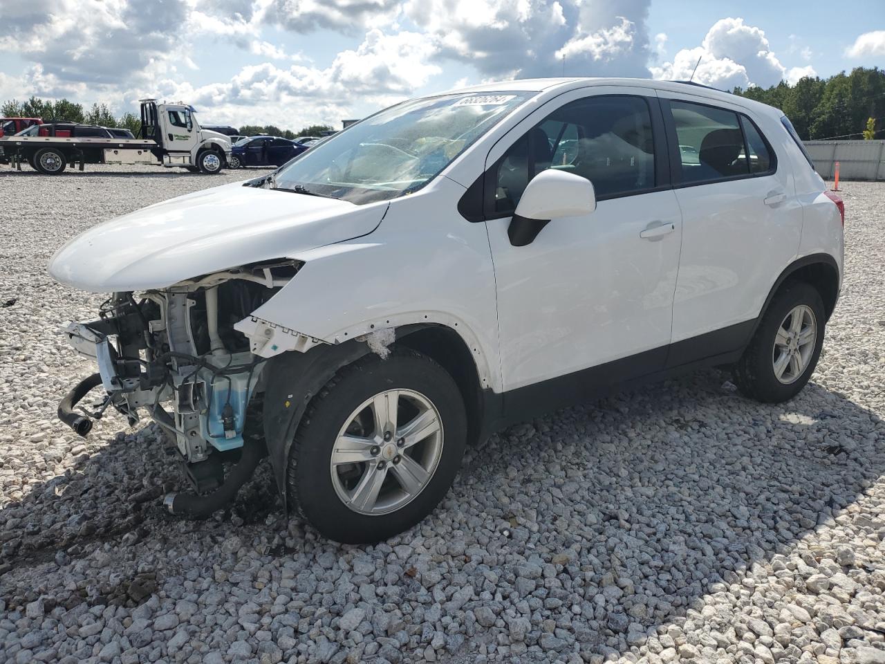 KL7CJNSB4JB595217 2018 CHEVROLET TRAX - Image 1