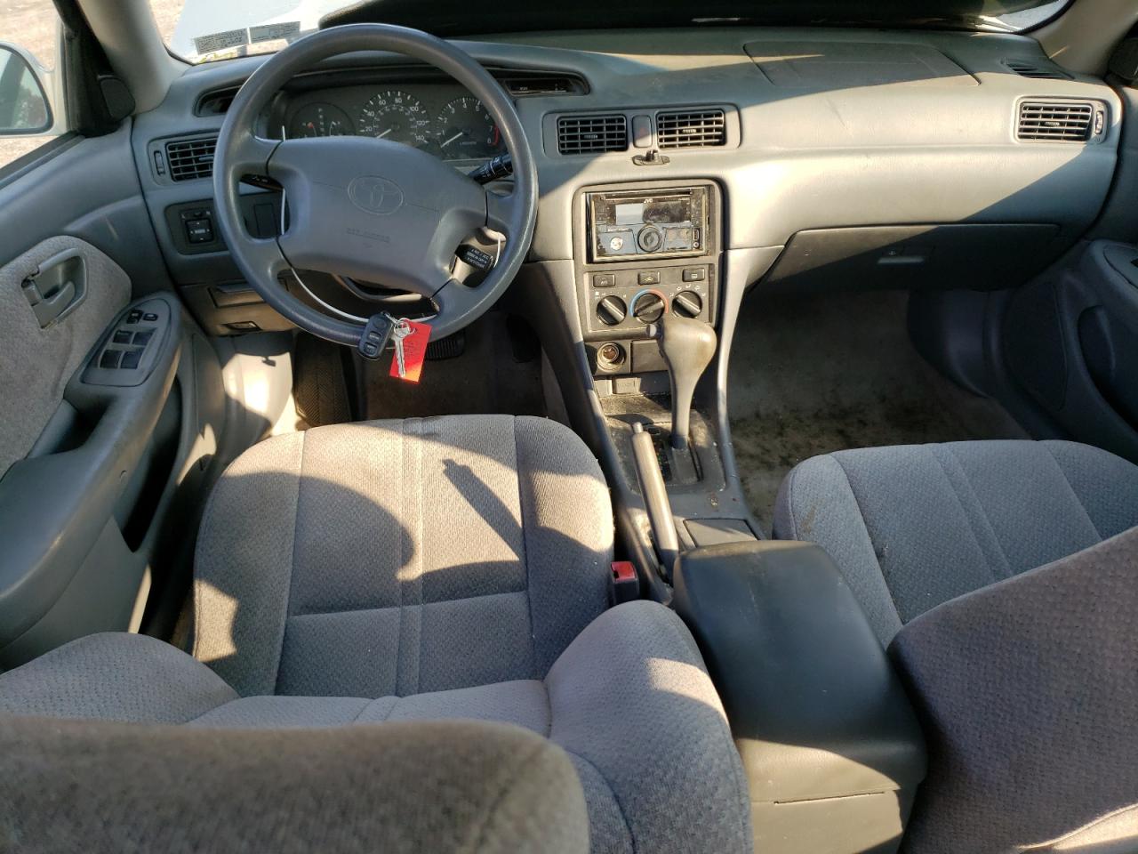 2000 Toyota Camry Ce VIN: 4T1BG22K0YU675314 Lot: 65941874