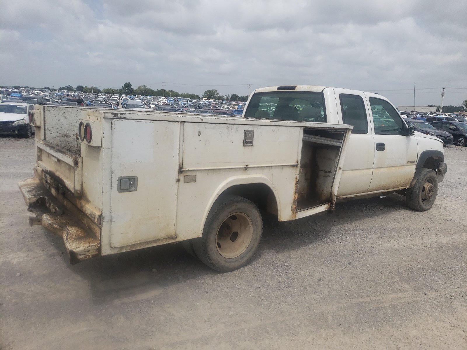 1GBJK39U26E237384 2006 Chevrolet Silverado K3500