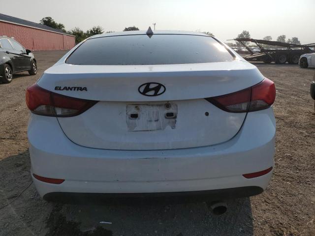 Седаны HYUNDAI ELANTRA 2016 Белы