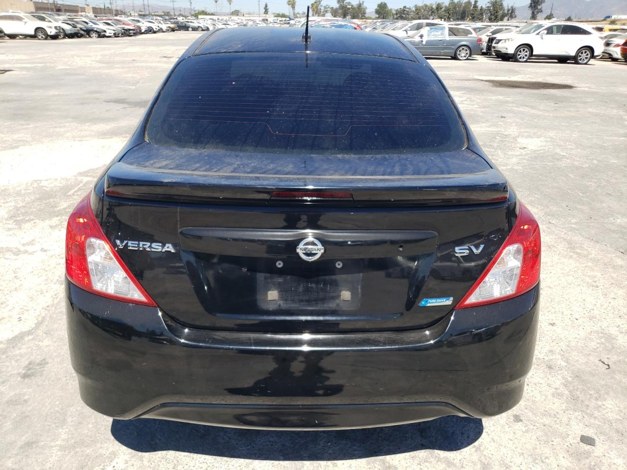 2016 Nissan Versa S VIN: 3N1CN7AP5GL898372 Lot: 67784584