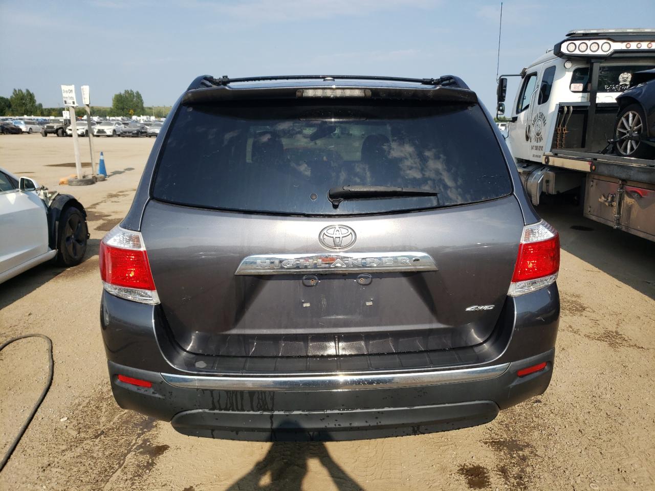 2012 Toyota Highlander Base VIN: 5TDBK3EH7CS141233 Lot: 69340604