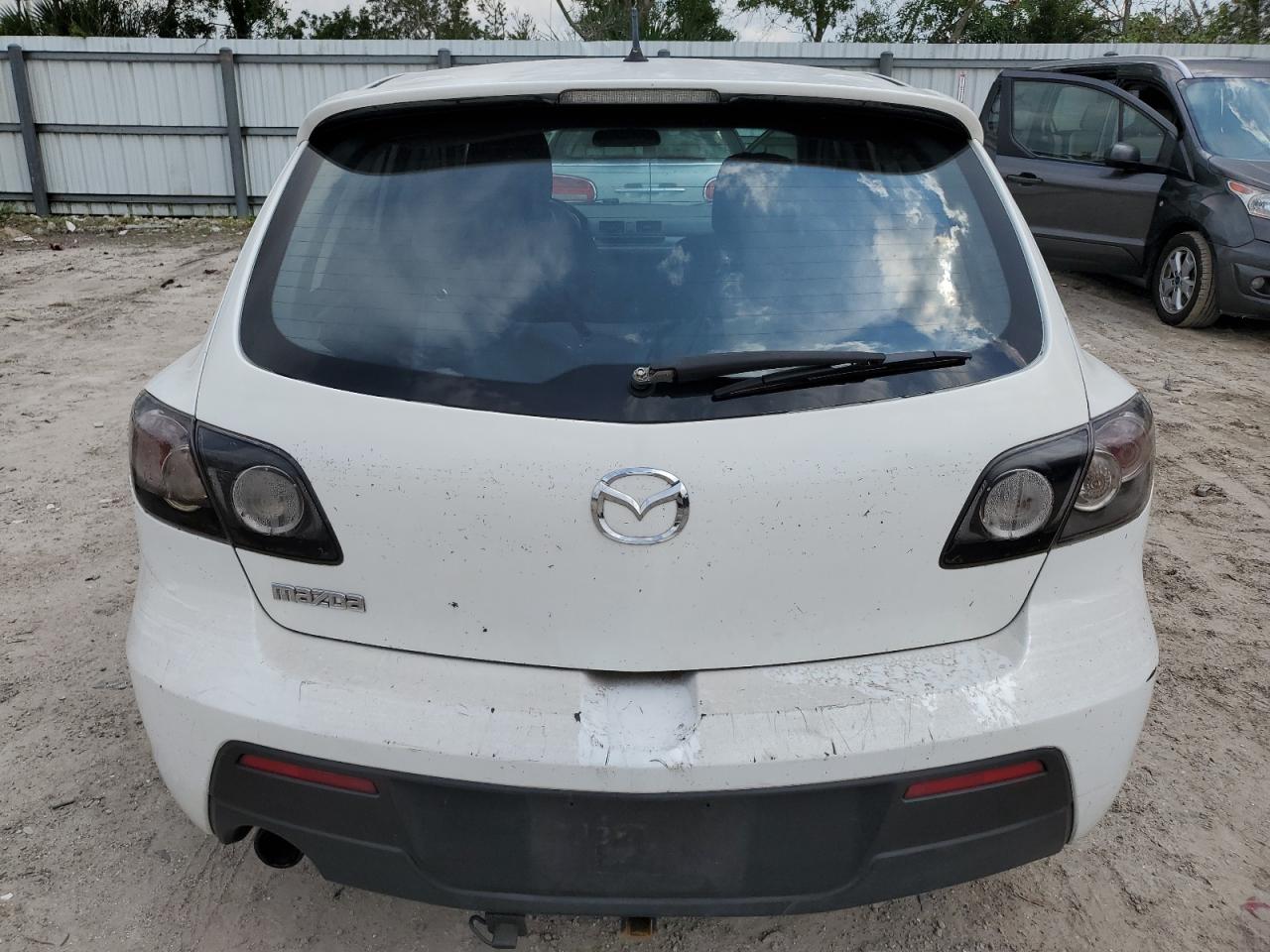 2007 Mazda 3 Hatchback VIN: JM1BK143571601213 Lot: 66425174