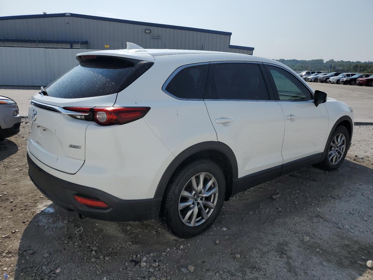 2016 Mazda CX-9 - Image 3