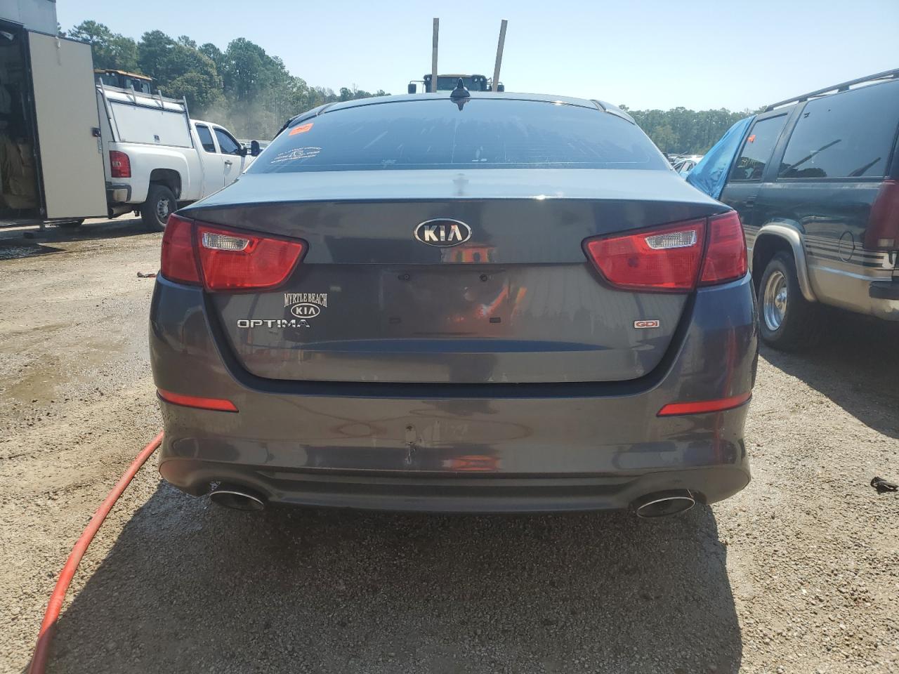 KNAGM4A7XF5640084 2015 Kia Optima Lx