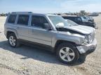 2014 Jeep Patriot Latitude продається в Earlington, KY - Front End