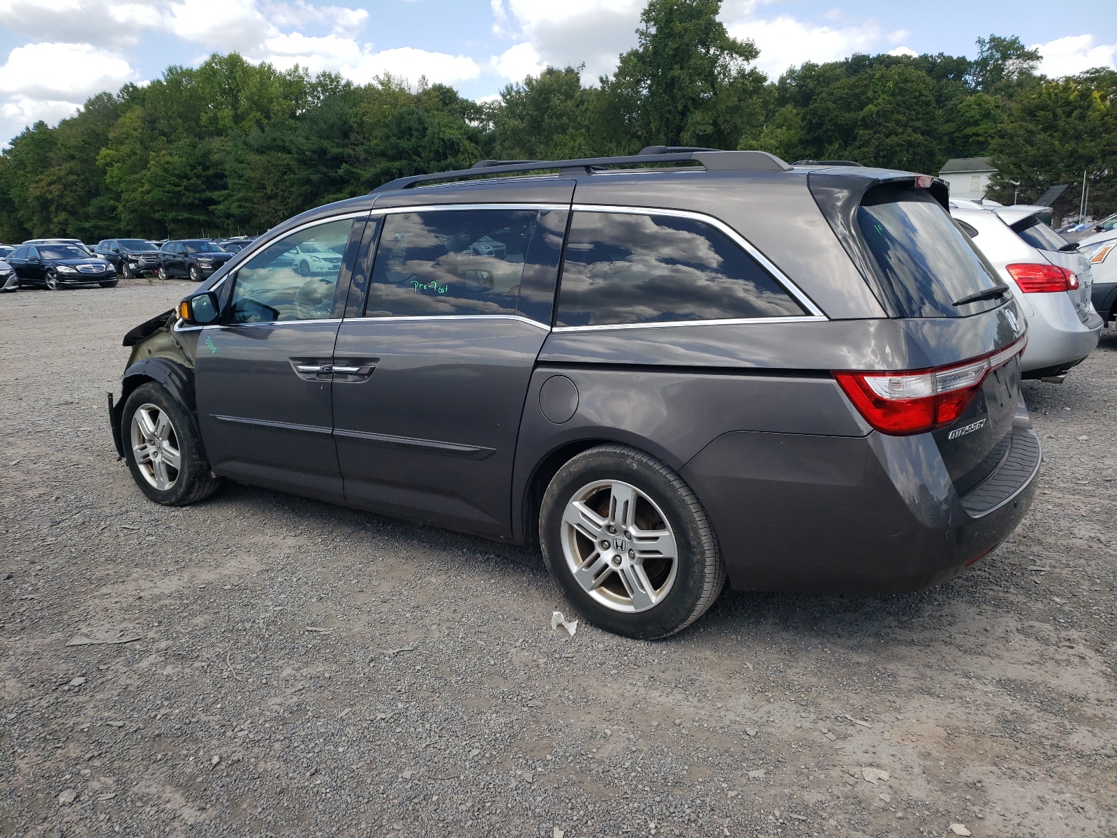 5FNRL5H99BB057770 2011 Honda Odyssey Touring