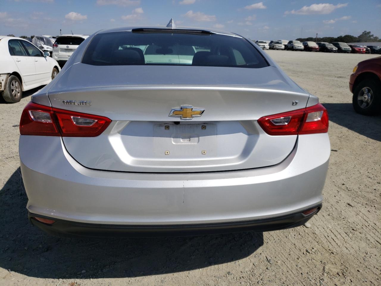 2018 Chevrolet Malibu Lt VIN: 1G1ZD5ST5JF246520 Lot: 68873034