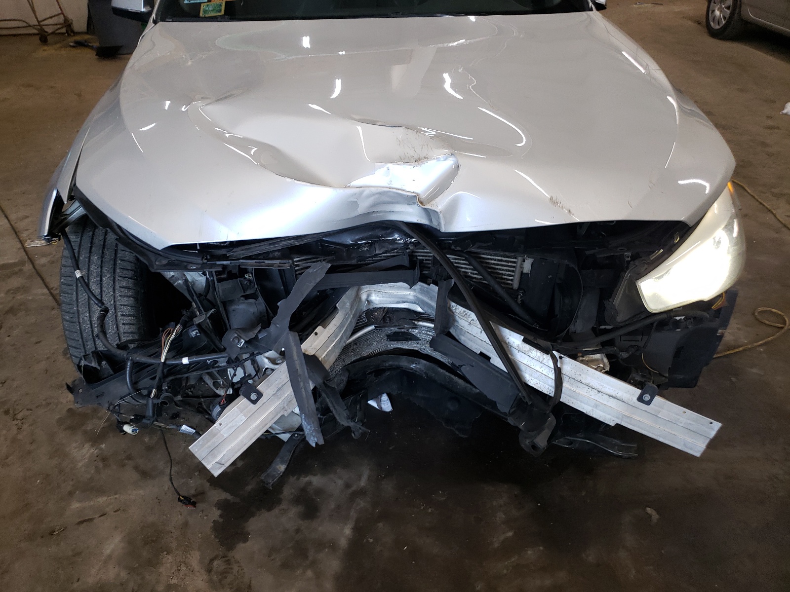 WBASP4C53BC341765 2011 BMW 550 Xigt