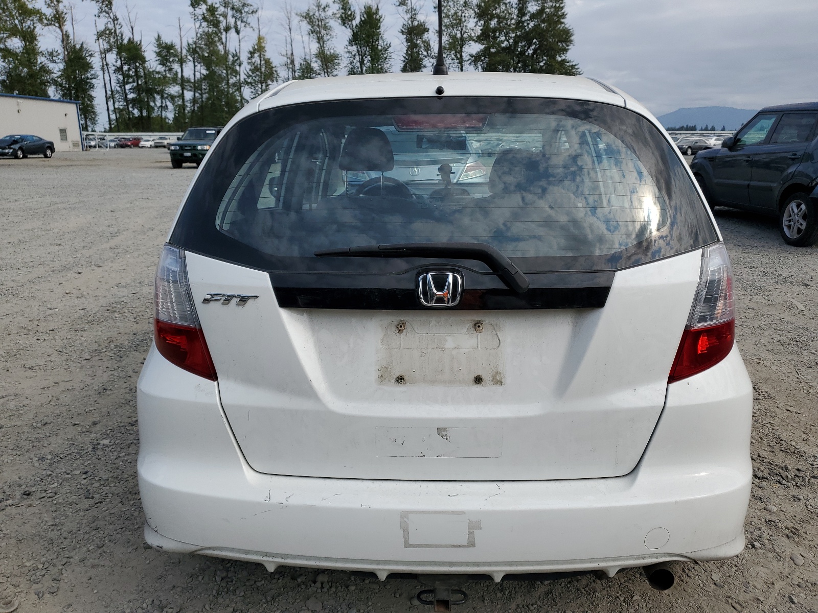 JHMGE8G33BS000109 2011 Honda Fit