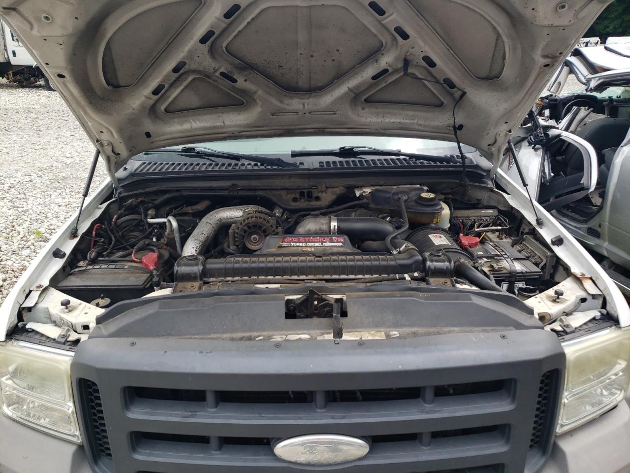 2005 Ford F450 Super Duty VIN: 1FDXF47P45EA26372 Lot: 65941354