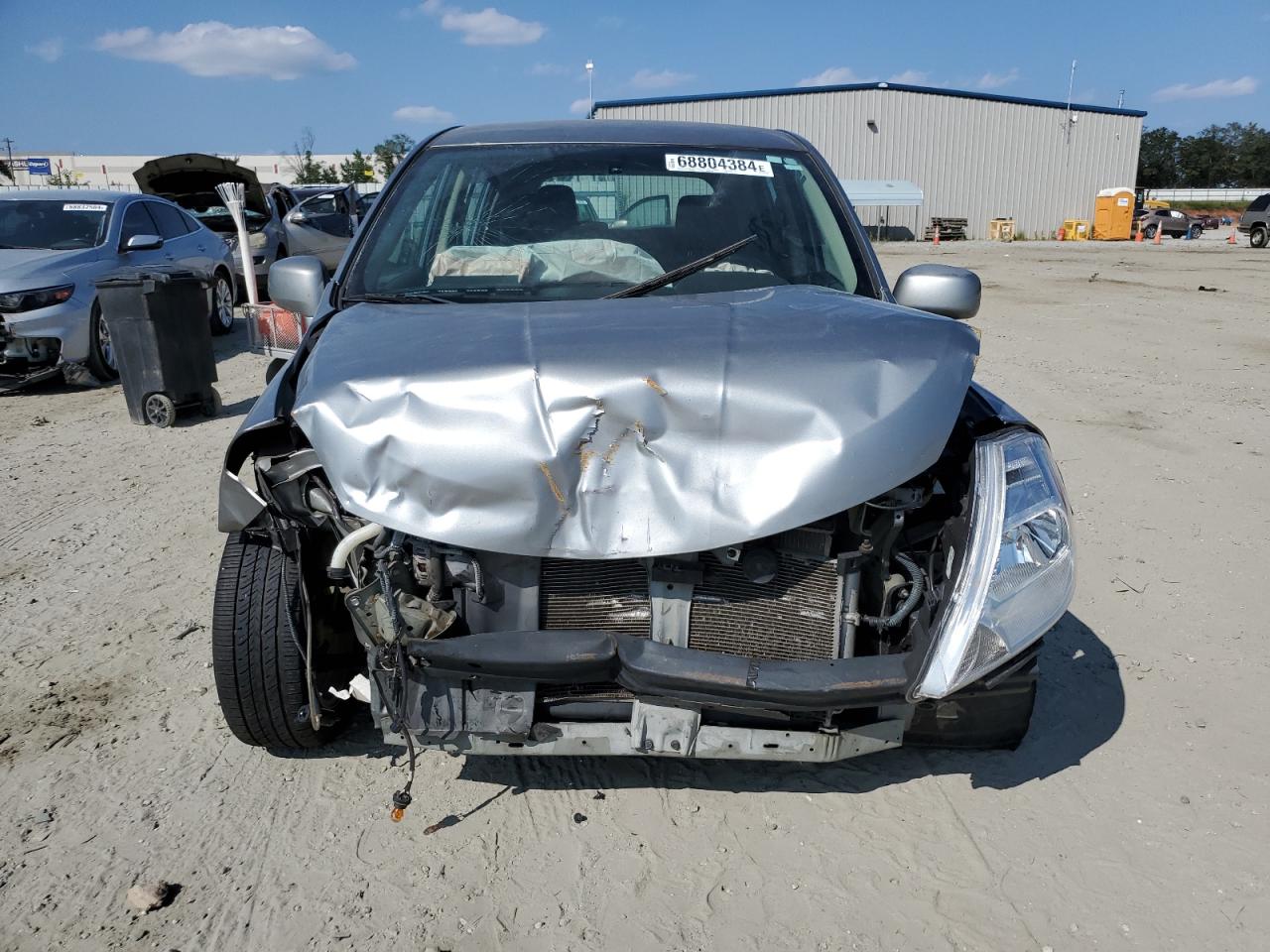 2011 Nissan Versa - Image 5