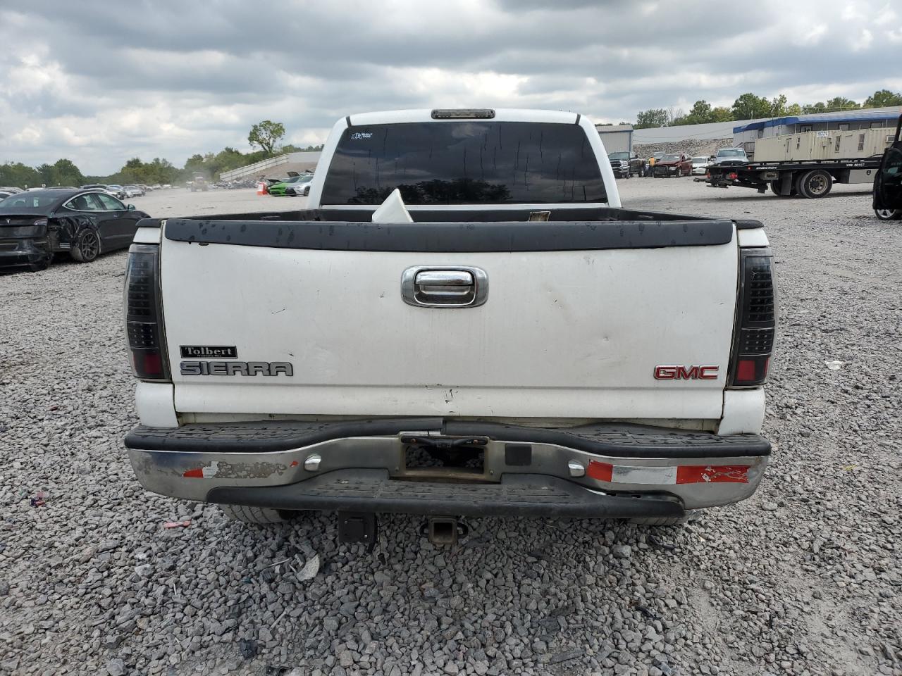 2004 GMC New Sierra K1500 VIN: 1GTEK19V04E168704 Lot: 68569854