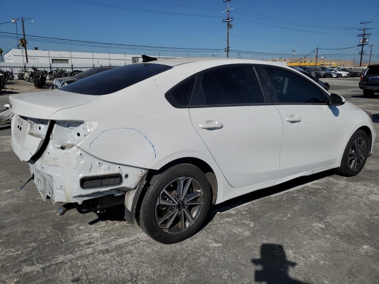2023 Kia Forte - Image 3