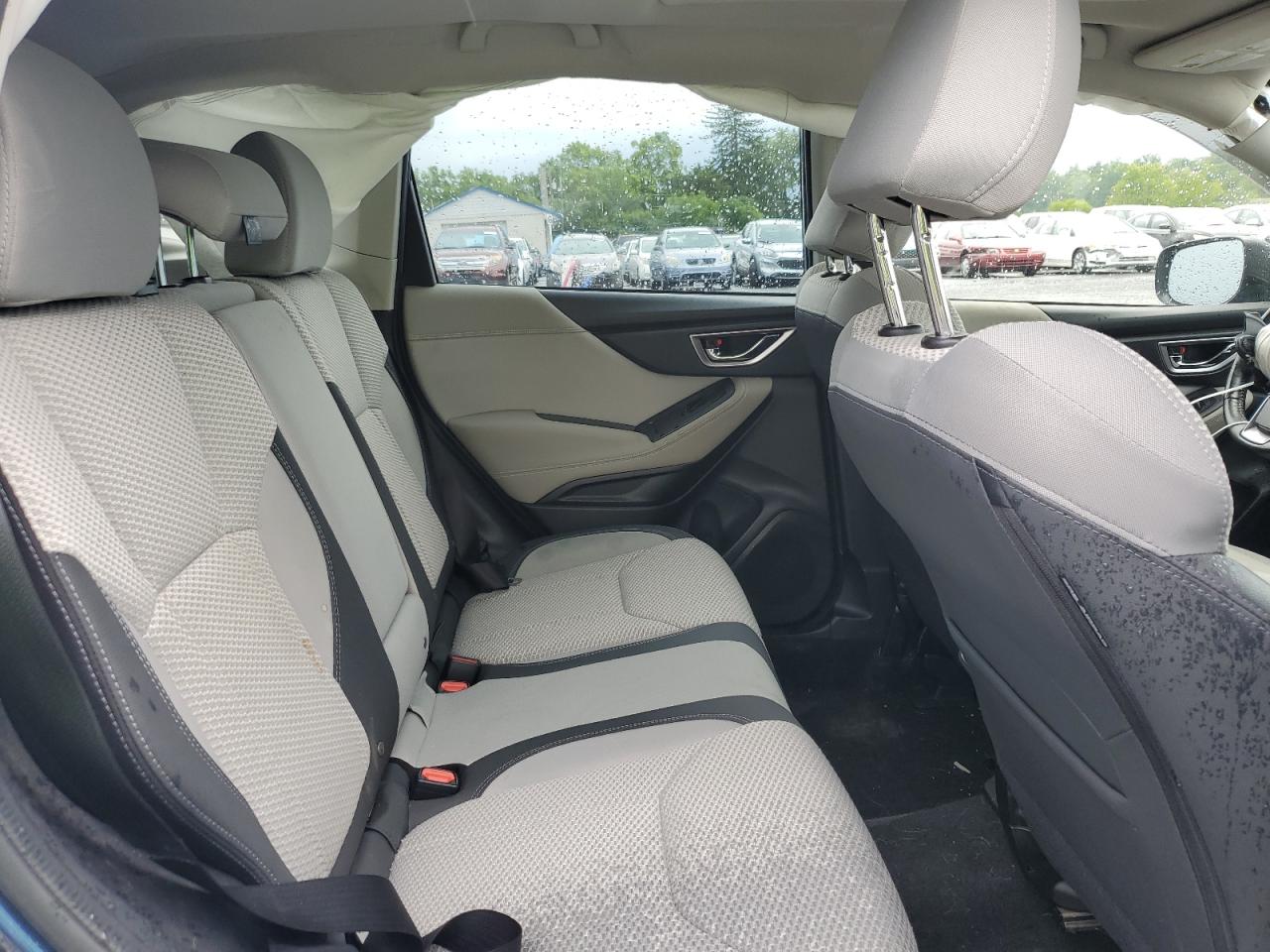 2021 Subaru Forester Premium VIN: JF2SKAFC4MH460958 Lot: 66009094