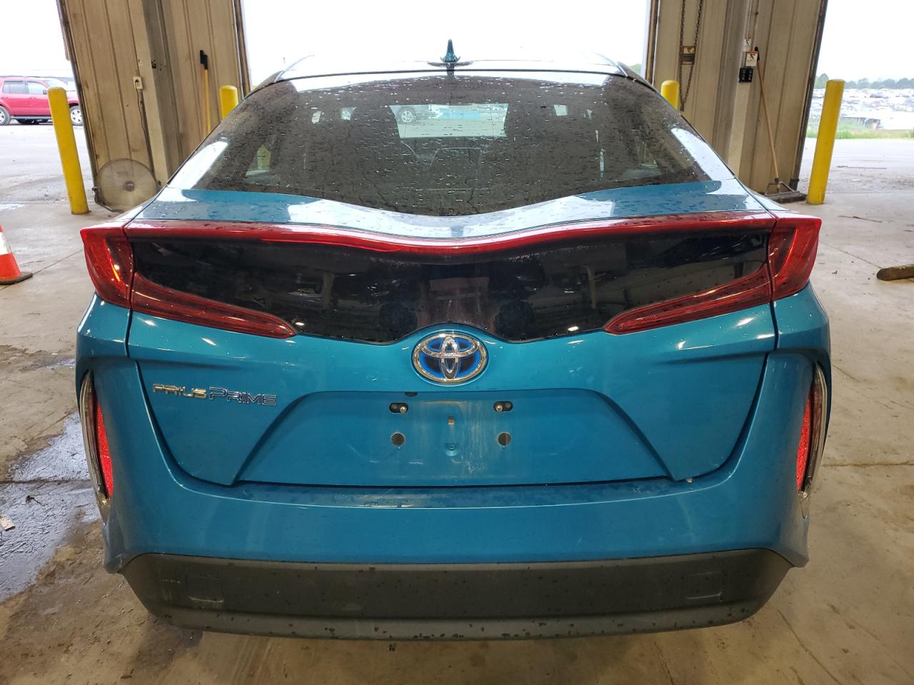 2018 Toyota Prius Prime VIN: JTDKARFP3J3076679 Lot: 66068214